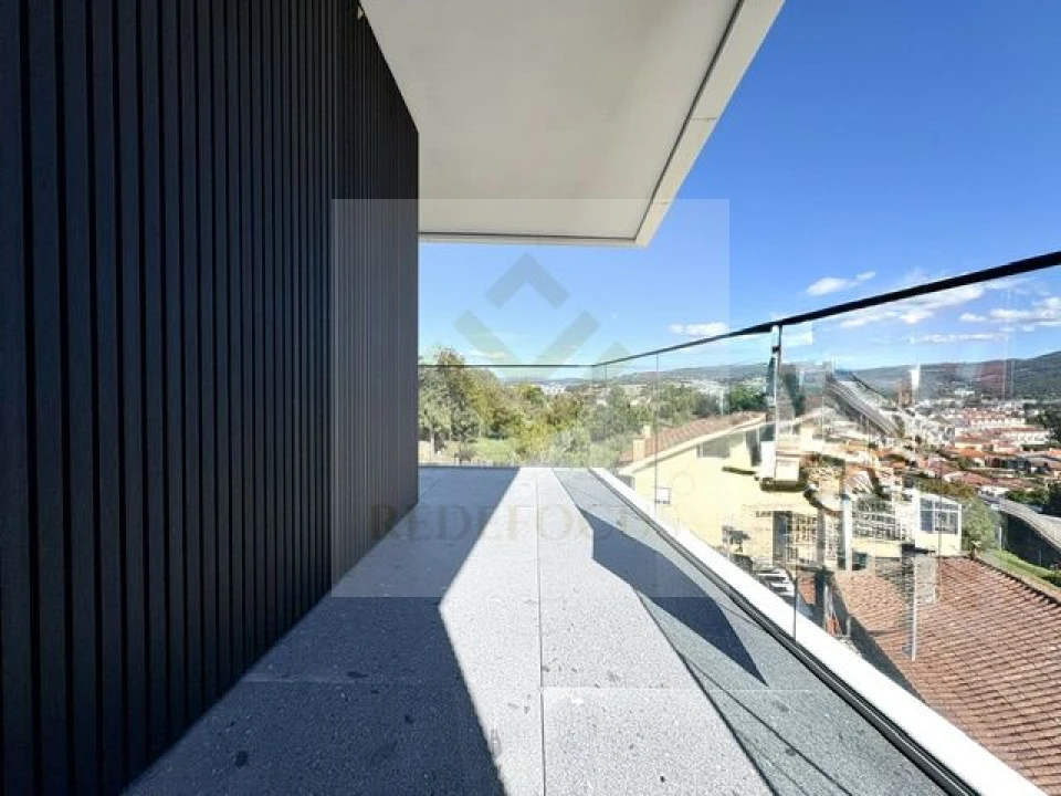 Apartamento T3 para Venda em Ferreiros e Gondizalves Foto 10