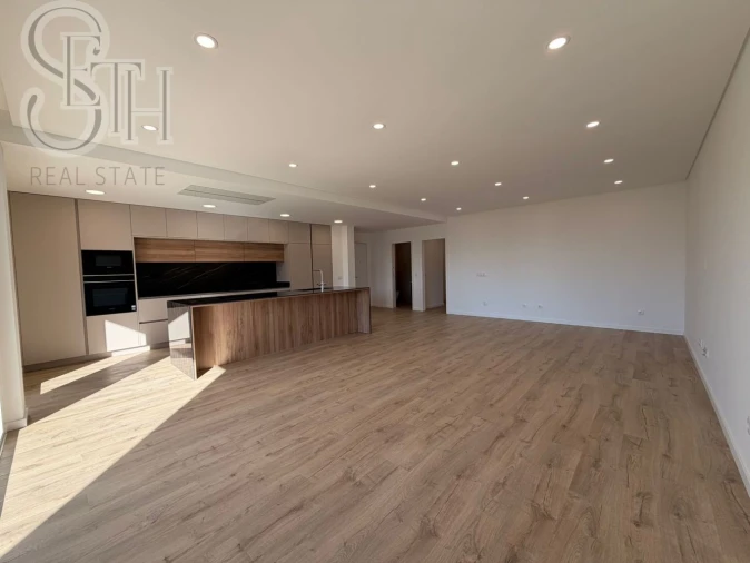 Apartamento T3 para Venda em Montijo e Afonsoeiro Foto 4