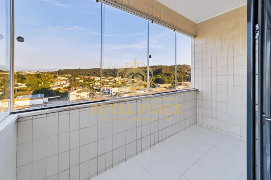 Apartamento T2 para Venda em Santa Maria de Lamas Foto 20