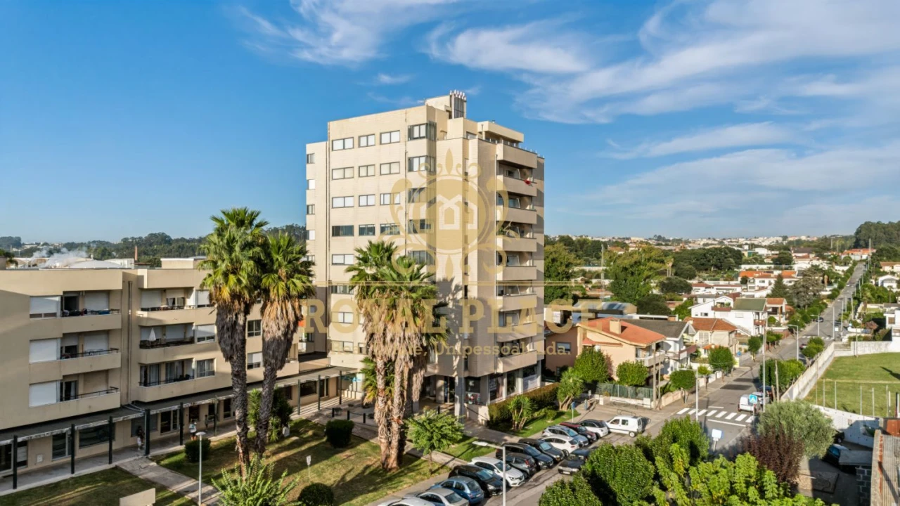 Apartamento T2 para Venda em Santa Maria de Lamas Foto 32