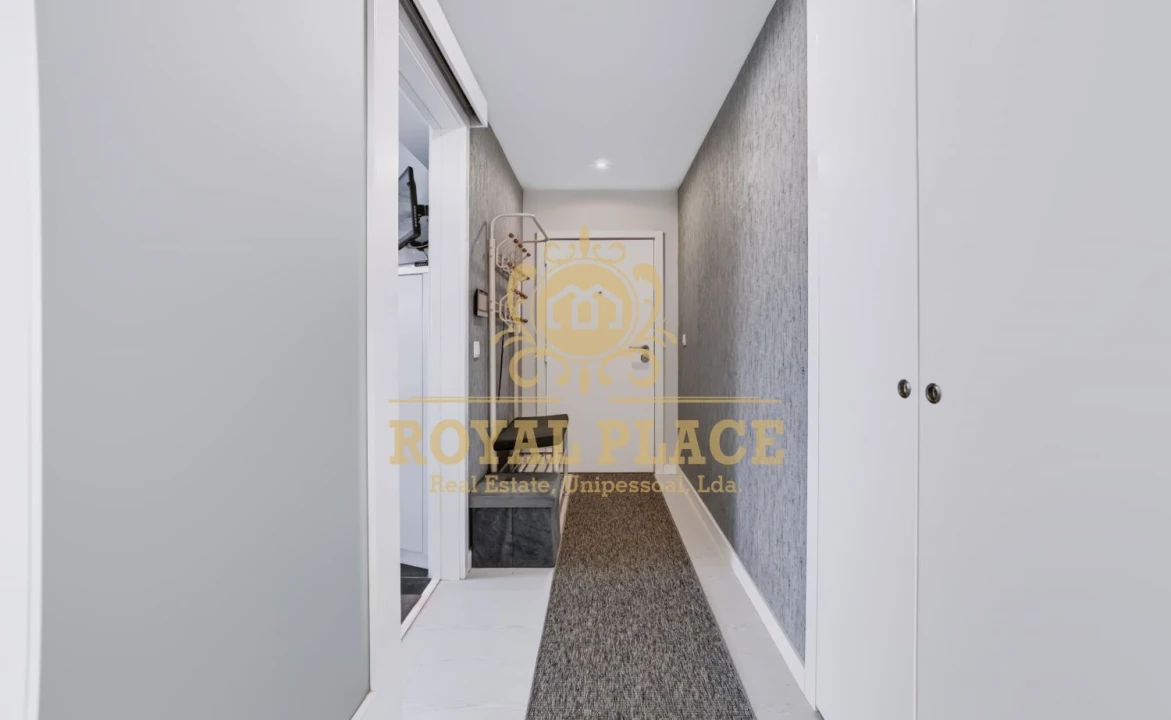 Apartamento T2 para Venda em Santa Maria de Lamas Foto 4