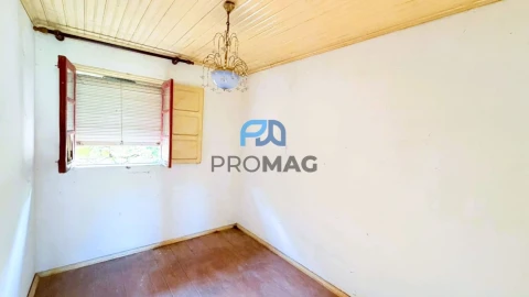 Moradia T4 para Venda em Loivos da Ribeira e Tresouras