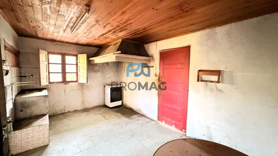 Moradia T4 para Venda em Loivos da Ribeira e Tresouras Foto 21