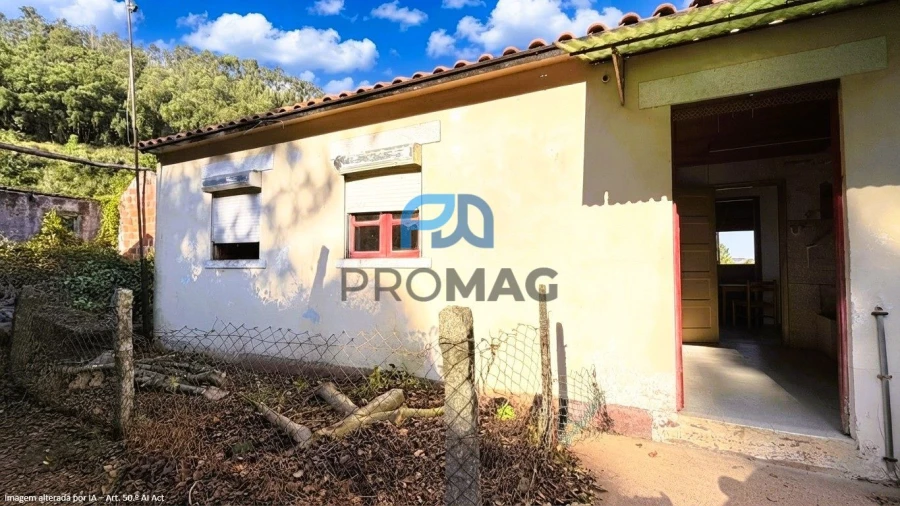 Moradia T4 para Venda em Loivos da Ribeira e Tresouras Foto 19