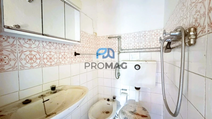 Moradia T4 para Venda em Loivos da Ribeira e Tresouras Foto 31