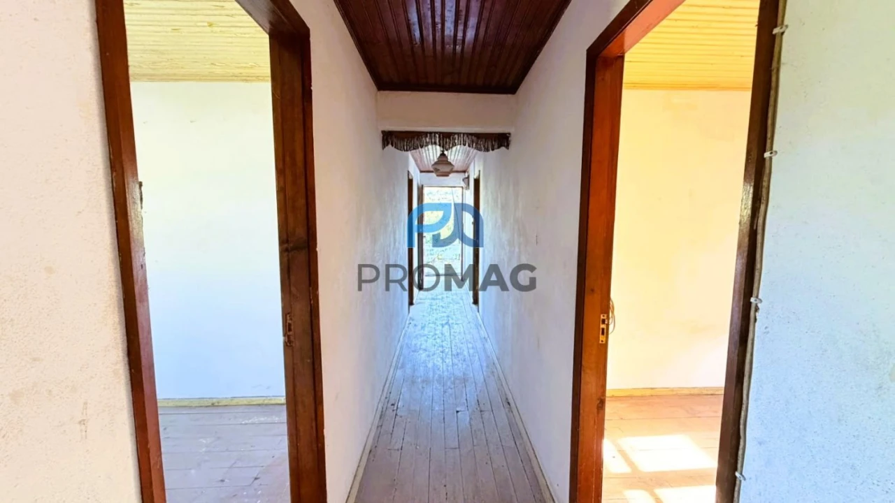 Moradia T4 para Venda em Loivos da Ribeira e Tresouras Foto 32