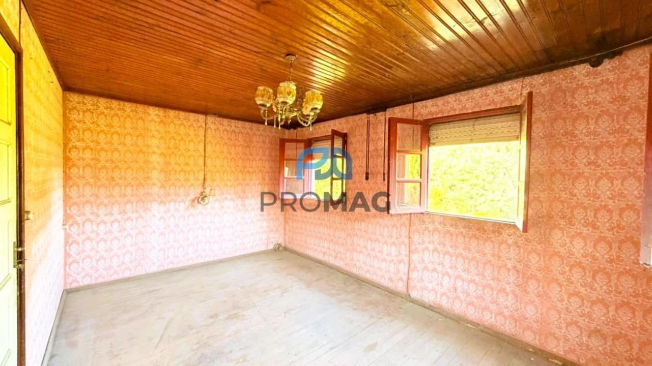 Moradia T4 para Venda em Loivos da Ribeira e Tresouras Foto 24