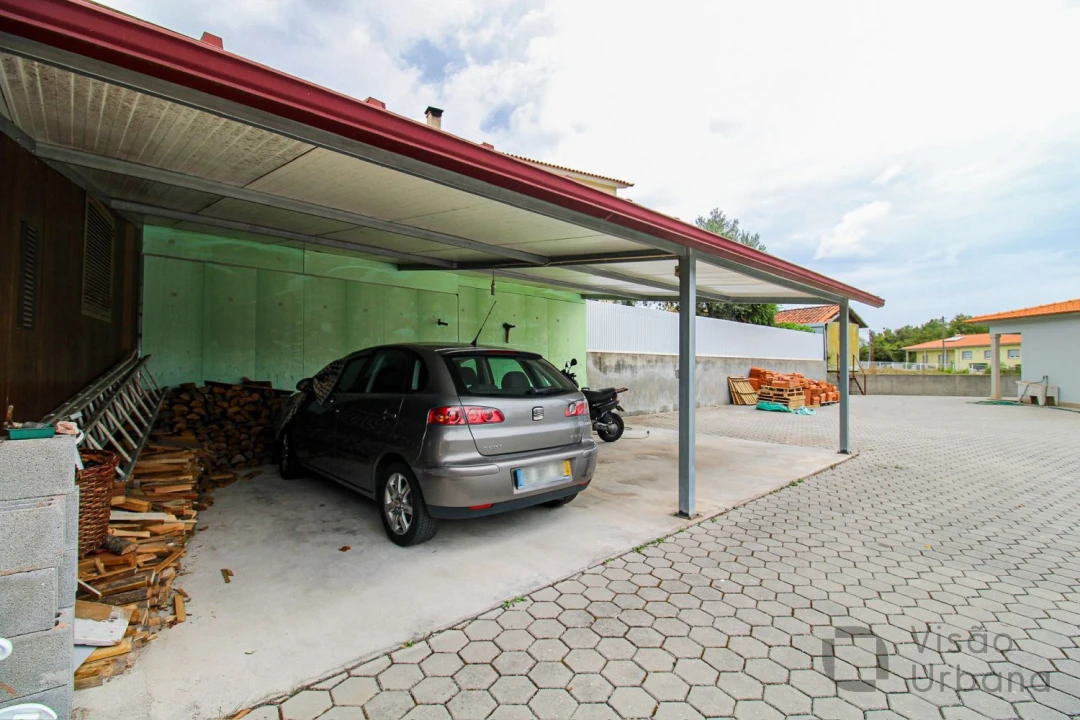 Moradia T3 para Venda em Bodiosa Foto 35