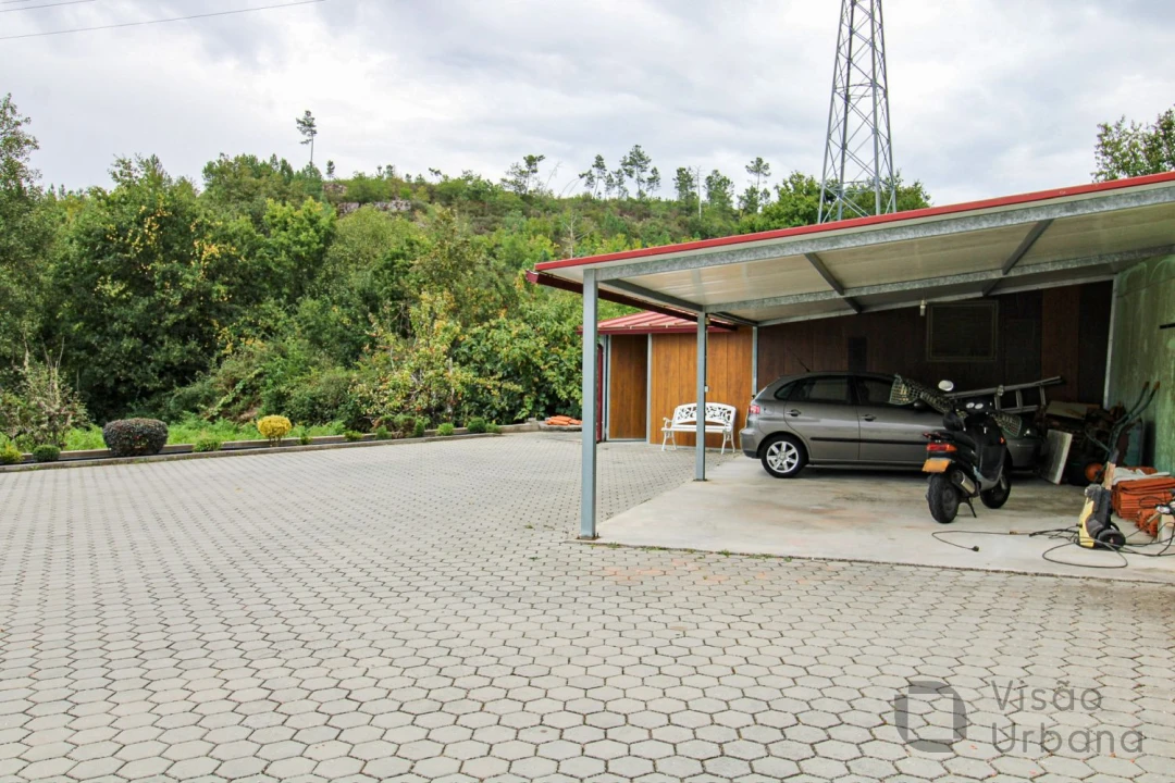 Moradia T3 para Venda em Bodiosa Foto 37