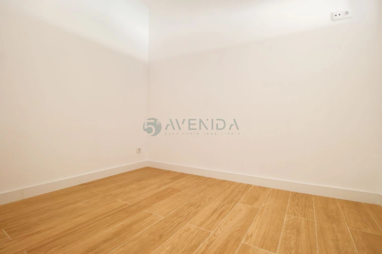 Apartamento T1 para Venda em Baixa da Banheira e Vale da Amoreira Foto 9