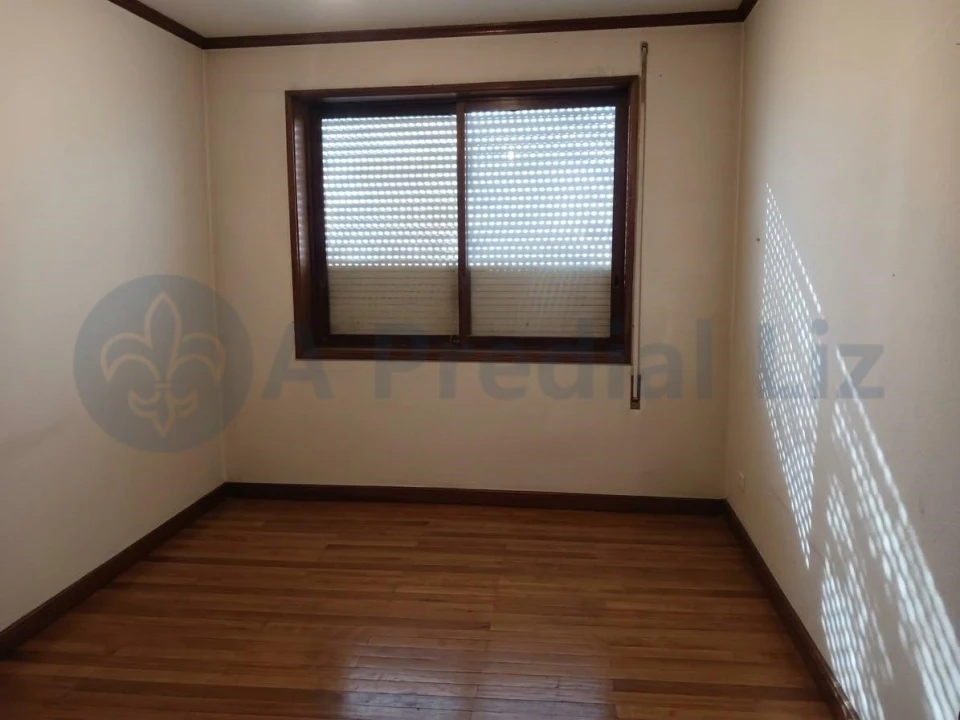 Apartamento T2 para Venda em Ramalde Foto 7