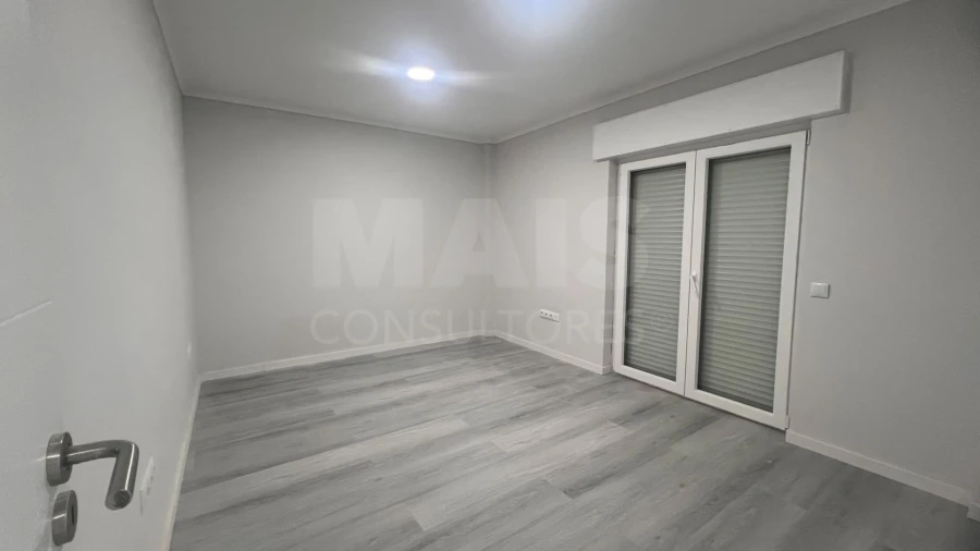 Apartamento T2 para Venda em Setubal (São Sebastião) Foto 11