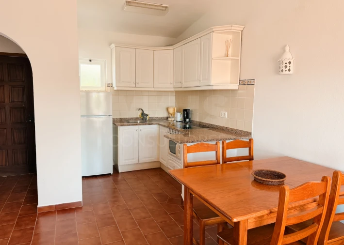 Apartamento T1 para Venda em Porches Foto 7
