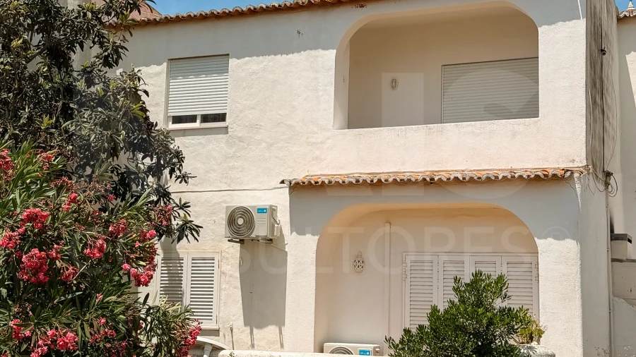 Apartamento T1 para Venda em Porches
