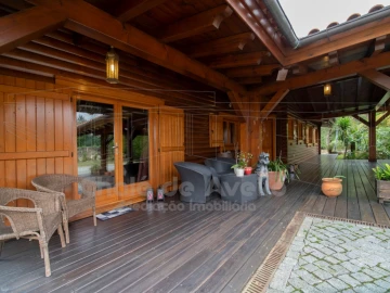Quinta T9 para Venda em O. Azeméis, Riba-Ul, Ul, Macinhata Seixa, Madail