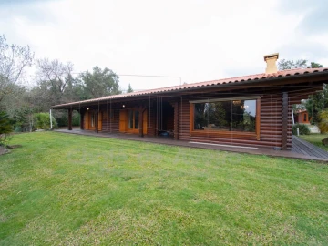 Quinta T9 para Venda em O. Azeméis, Riba-Ul, Ul, Macinhata Seixa, Madail