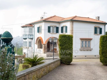 Quinta T9 para Venda em O. Azeméis, Riba-Ul, Ul, Macinhata Seixa, Madail