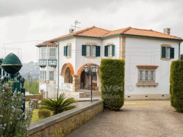 Quinta T9 para Venda em O. Azeméis, Riba-Ul, Ul, Macinhata Seixa, Madail
