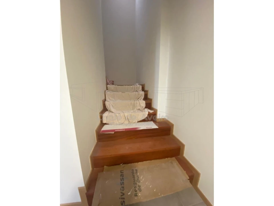 Moradia T3 para Venda em Pinheiro da Bemposta, Travanca e Palmaz Foto 11
