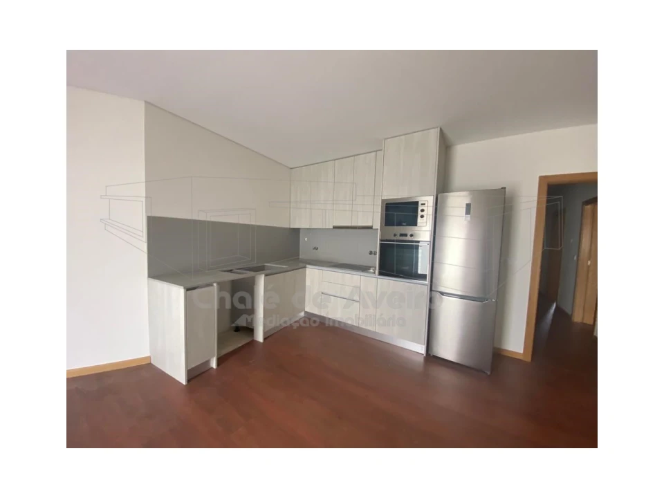 Moradia T3 para Venda em Pinheiro da Bemposta, Travanca e Palmaz Foto 1
