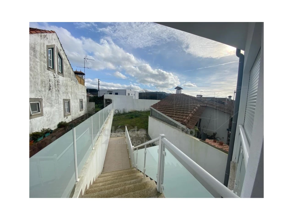 Moradia T3 para Venda em Pinheiro da Bemposta, Travanca e Palmaz Foto 26