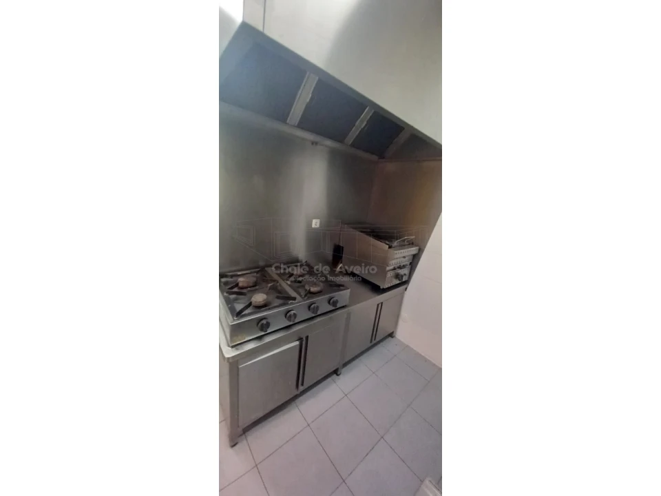 Loja para Venda em Recardães e Espinhel Foto 10
