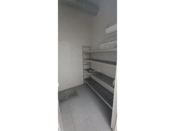 Loja para Venda em Recardães e Espinhel