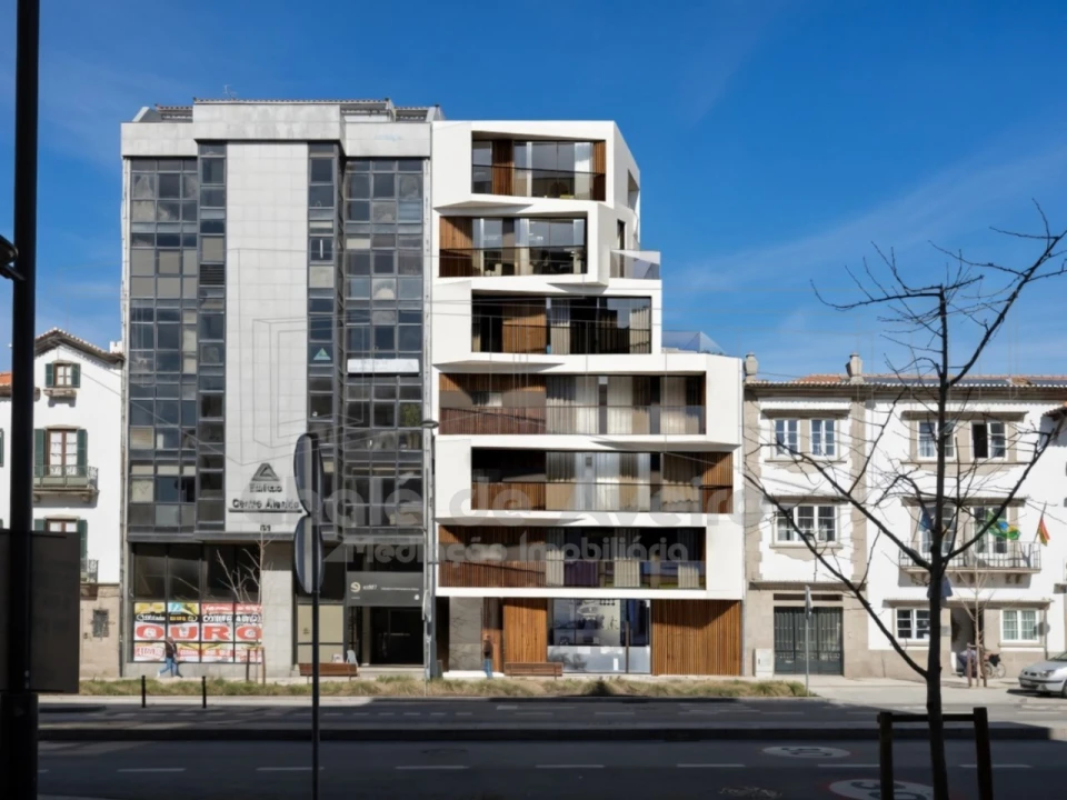 Apartamento T3 para Venda em Glória e Vera Cruz Foto 2