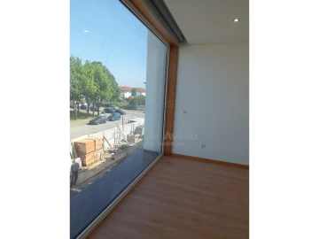Moradia T4 para Venda em Cacia