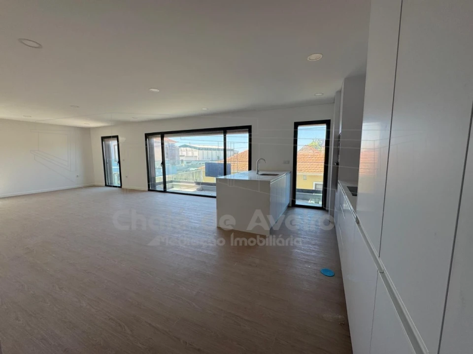 Apartamento T3 para Venda em Esgueira Foto 5