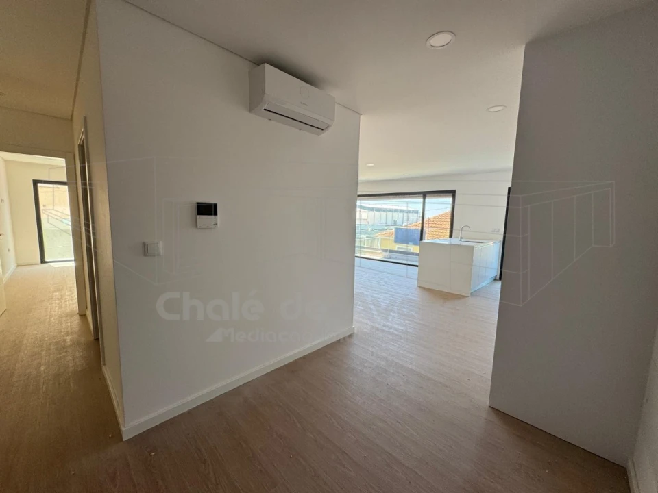 Apartamento T3 para Venda em Esgueira Foto 8