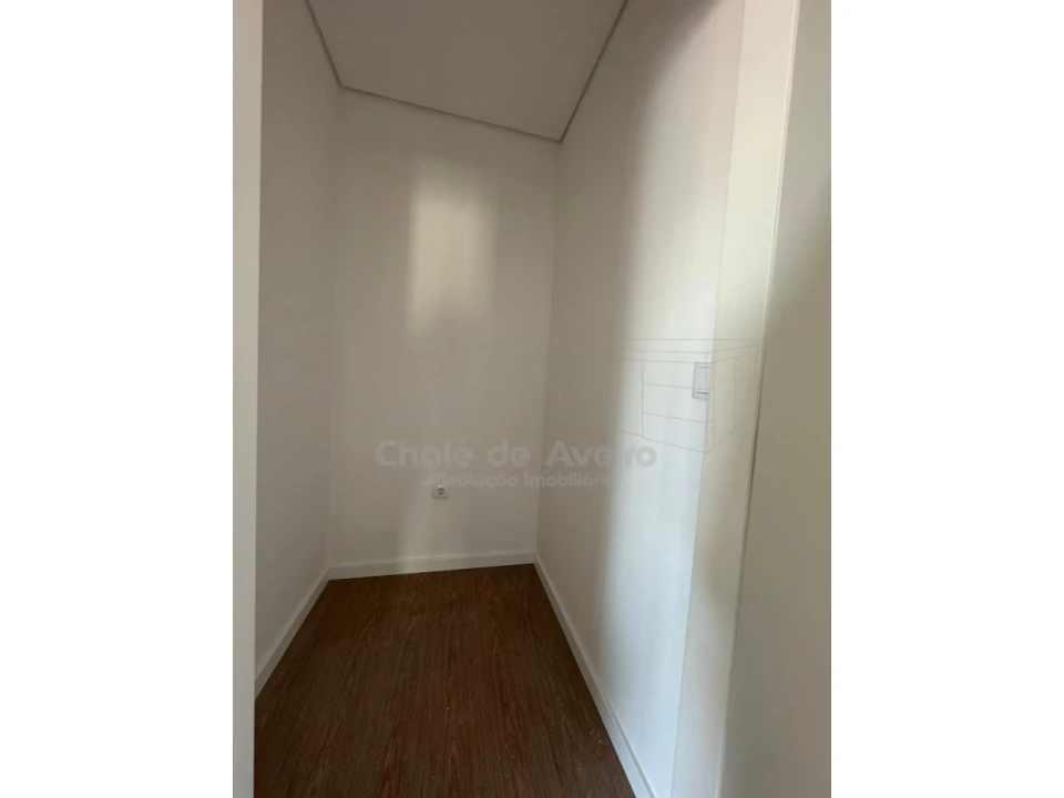 Apartamento T3 para Venda em Esgueira Foto 23