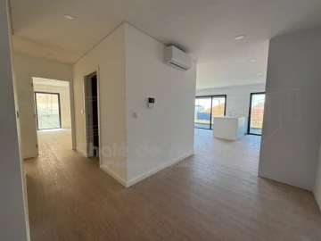 Apartamento T3 para Venda em Esgueira