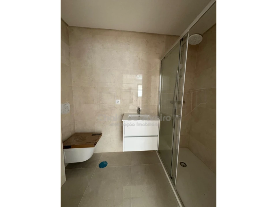 Apartamento T2 para Venda em Esgueira Foto 10