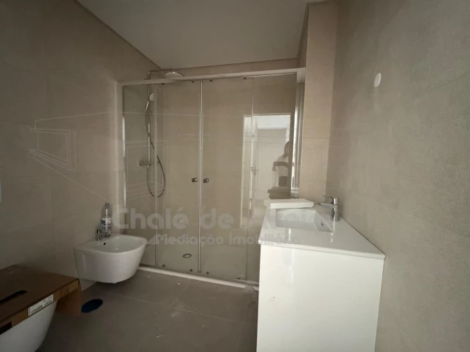 Apartamento T2 para Venda em Esgueira Foto 12