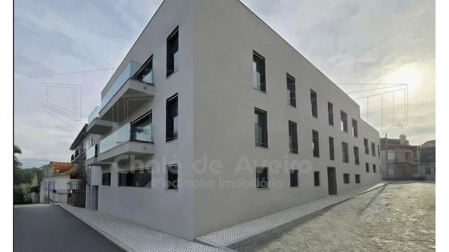 Apartamento T2 para Venda em Esgueira