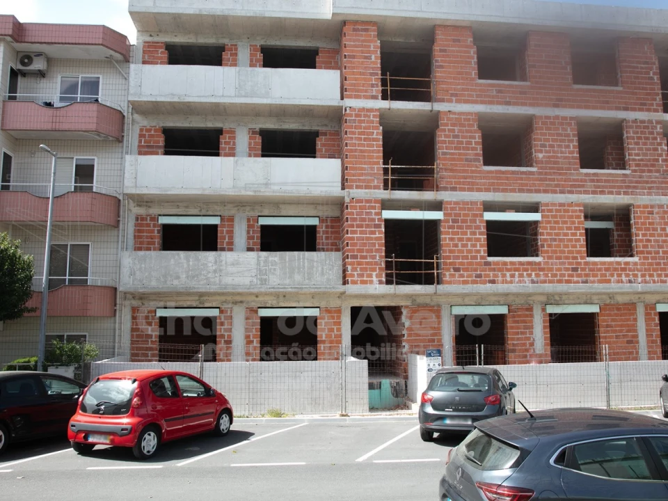 Apartamento T2 para Venda em Nogueira do Cravo e Pindelo Foto 2