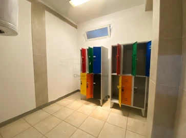 Armazém para Arrendamento em Esgueira