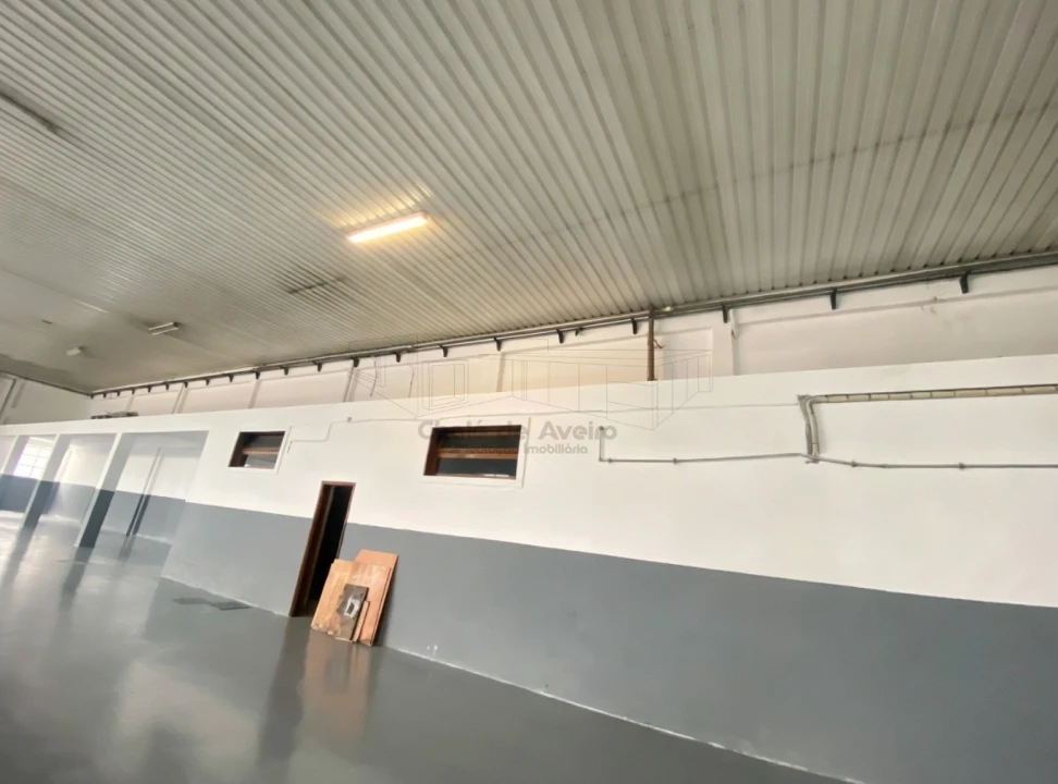 Armazém para Arrendamento em Esgueira Foto 8