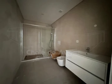 Apartamento T2 para Venda em Esgueira