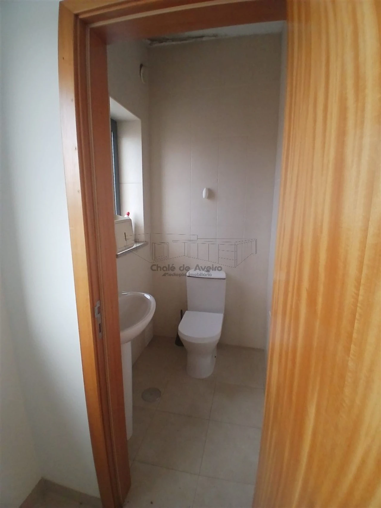 Armazém para Venda em Albergaria-A-Velha e Valmaior Foto 12