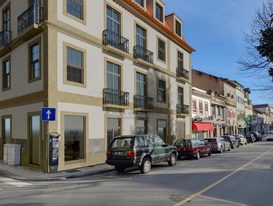 Apartamento T2 para Venda em O. Azeméis, Riba-Ul, Ul, Macinhata Seixa, Madail Foto 1