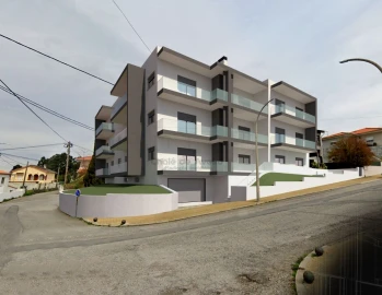 Apartamento T3 para Venda em Nogueira do Cravo e Pindelo