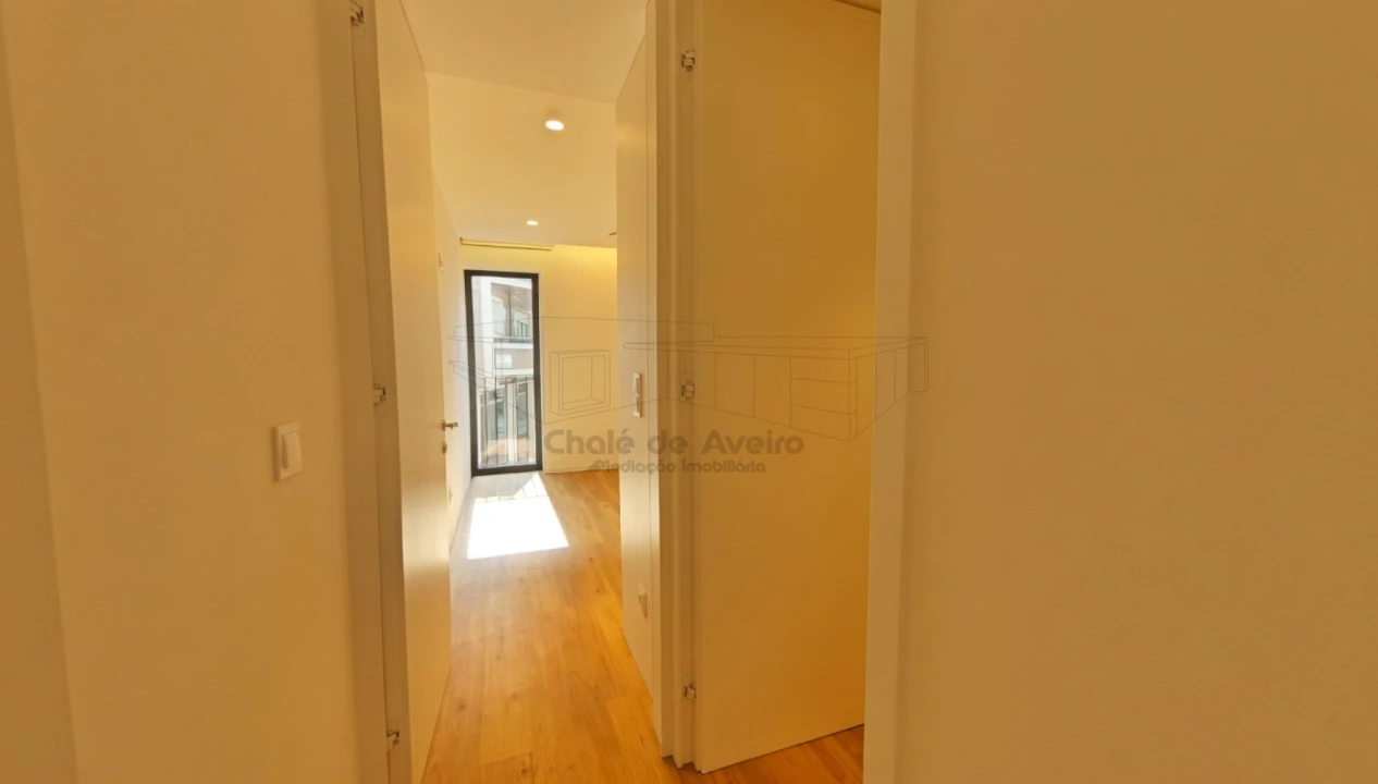 Apartamento T2 para Venda em Glória e Vera Cruz Foto 13