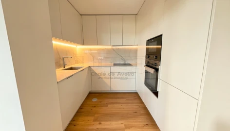 Apartamento T2 para Venda em Glória e Vera Cruz