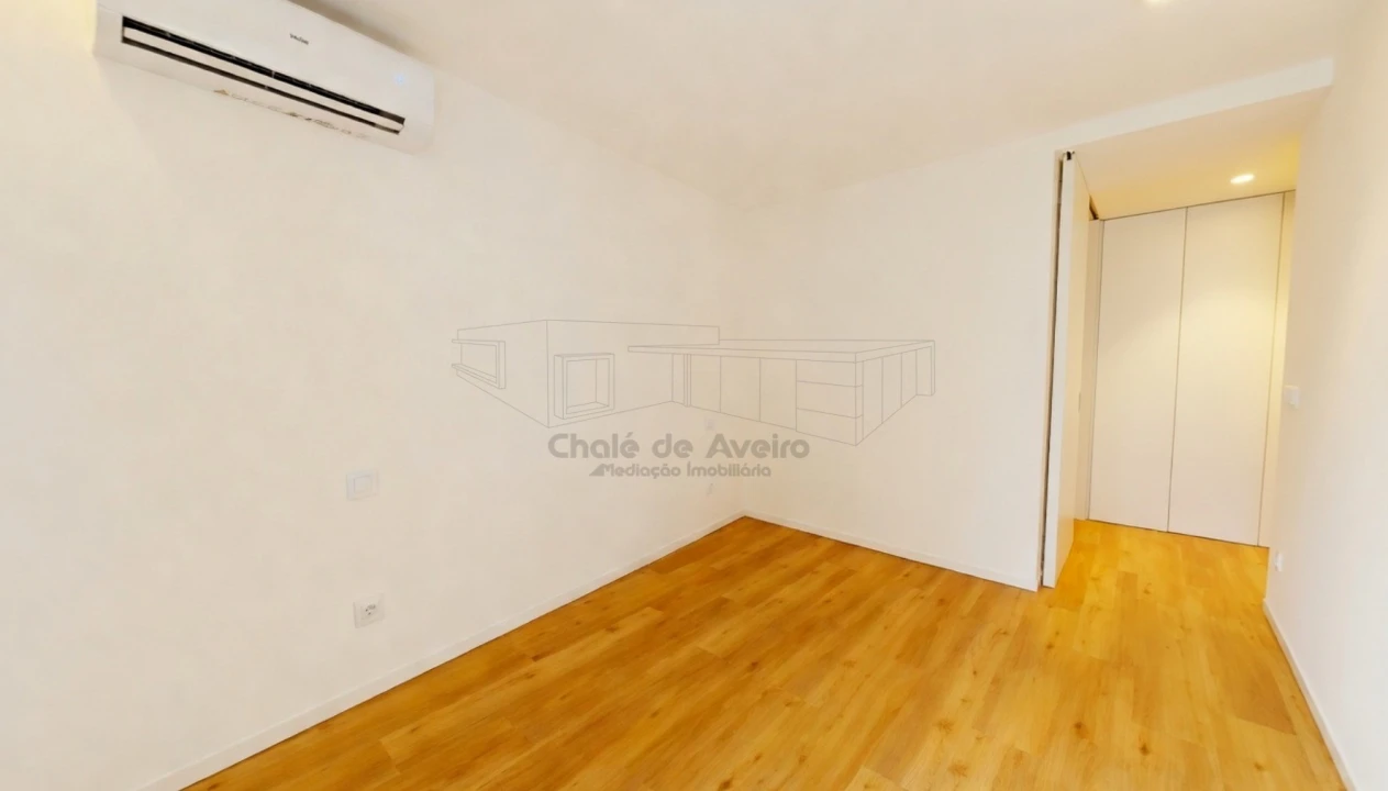 Apartamento T2 para Venda em Glória e Vera Cruz Foto 21