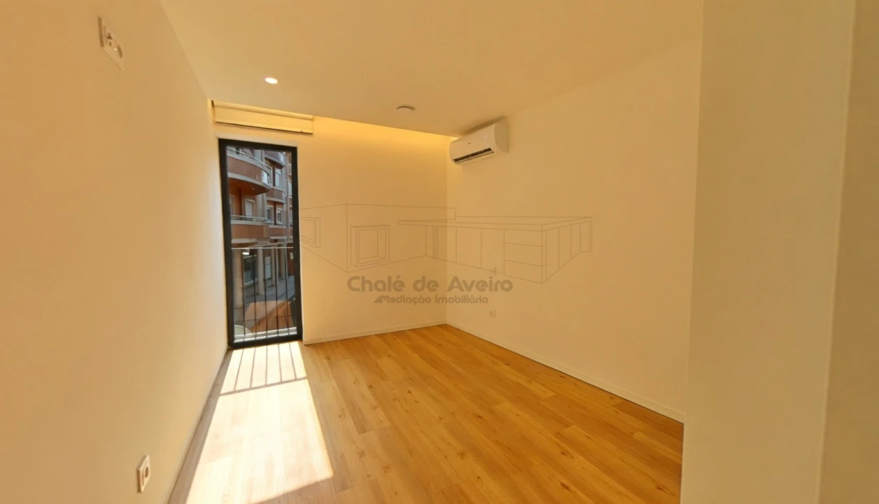 Apartamento T2 para Venda em Glória e Vera Cruz Foto 19