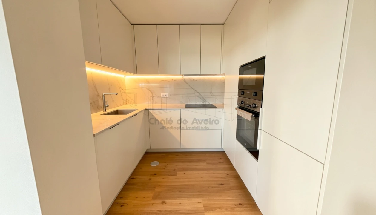 Apartamento T2 para Venda em Glória e Vera Cruz Foto 4