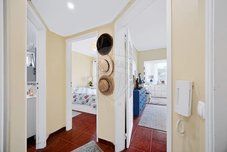 Apartamento T1 para Venda em Cascais e Estoril Foto 14