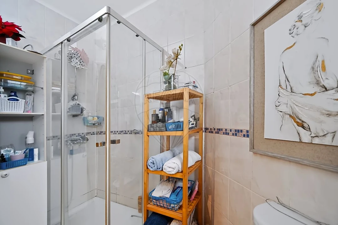 Apartamento T1 para Venda em Cascais e Estoril Foto 12